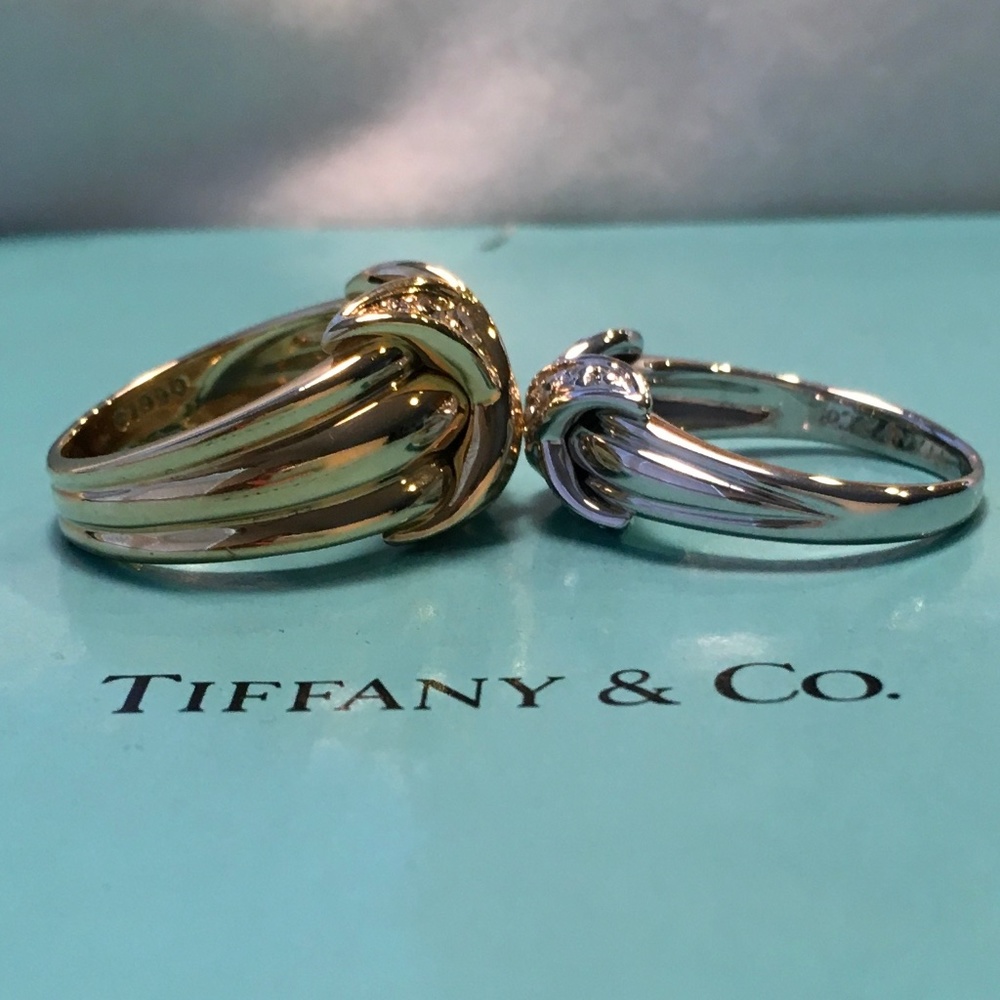 TIFFANY & CO. Vintage Wider 18k Gold Diamond Signature X Crossover Ring … - Picture 14 of 16